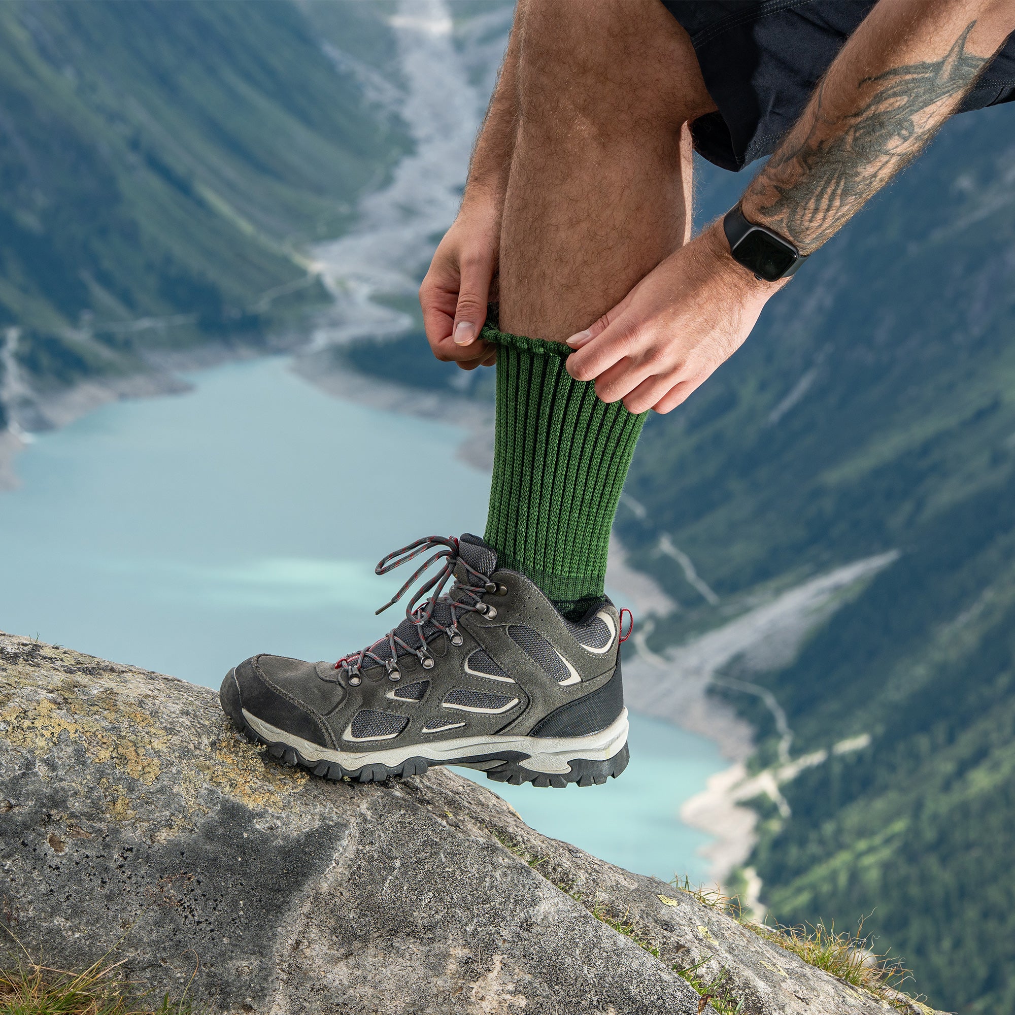 Functional Coolmax® Hiking Socks for Men - Image 6