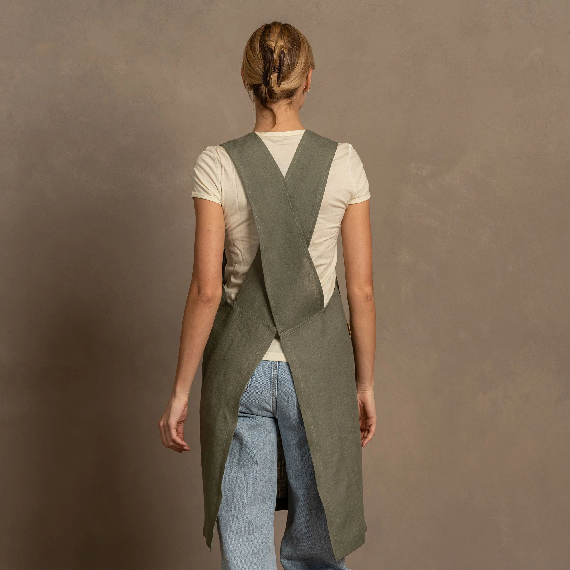 Linen Cooking Apron - Image 9