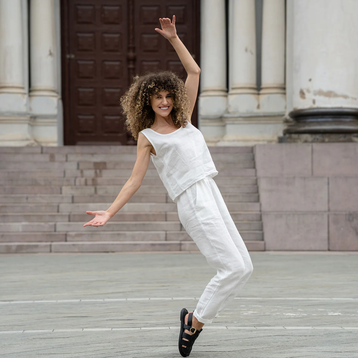 Linen Crop Top & Pants 2-Piece - Image 4