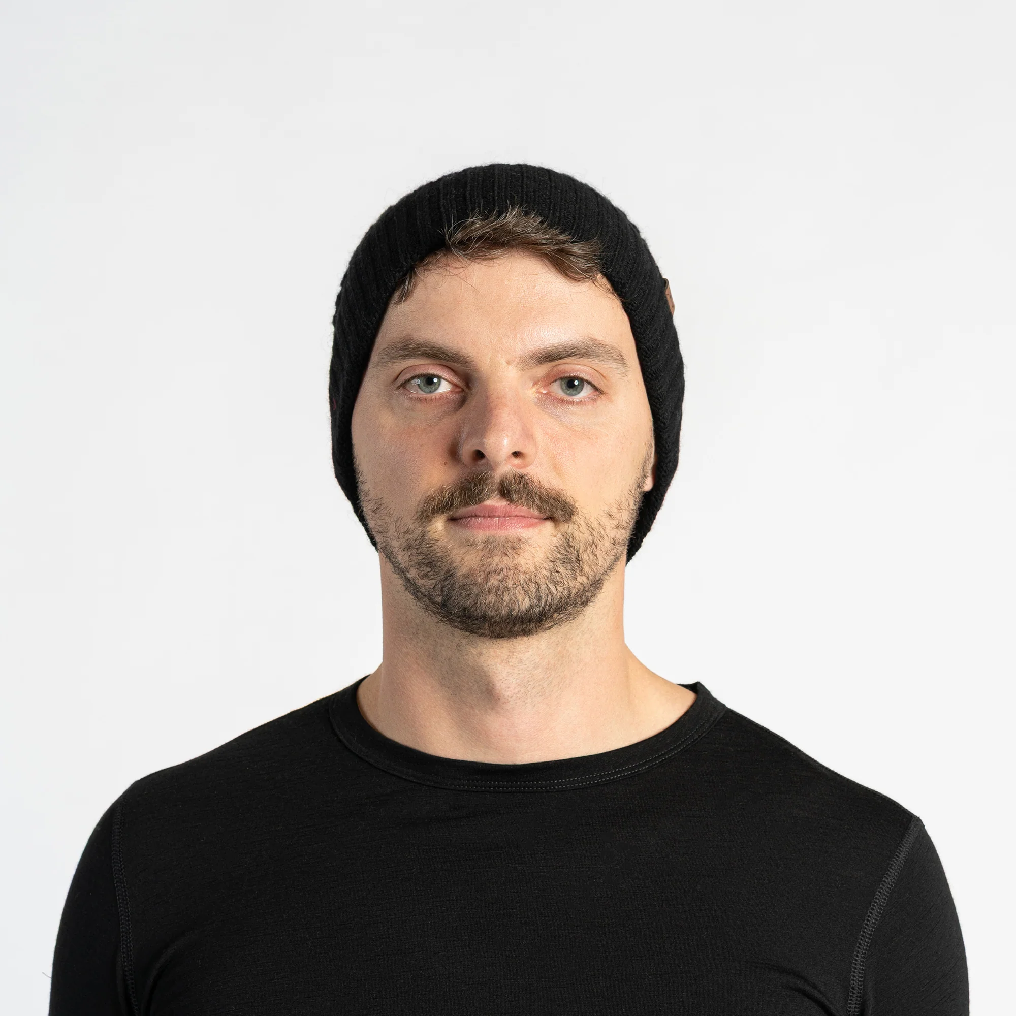 Men's Cashmere Beanie Hat - Image 4