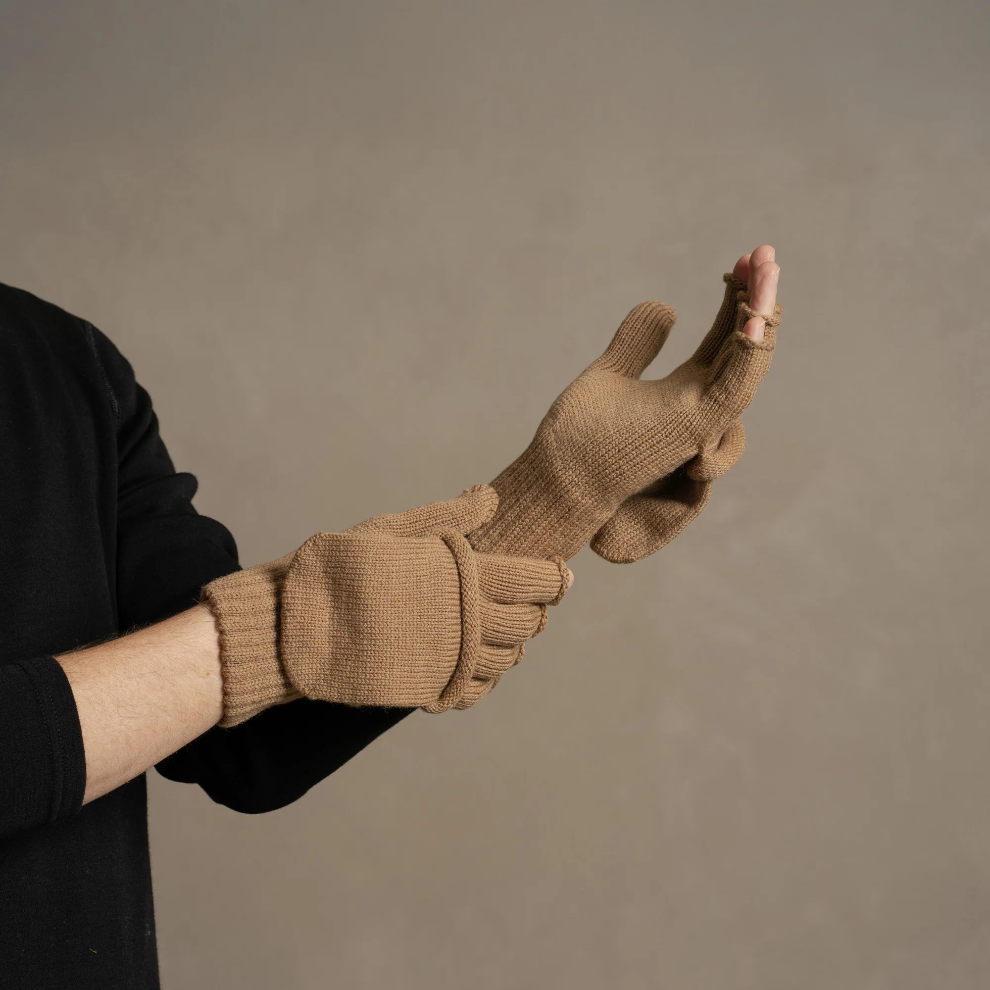 Men's Knit Convertible Mittens Merino - Image 5