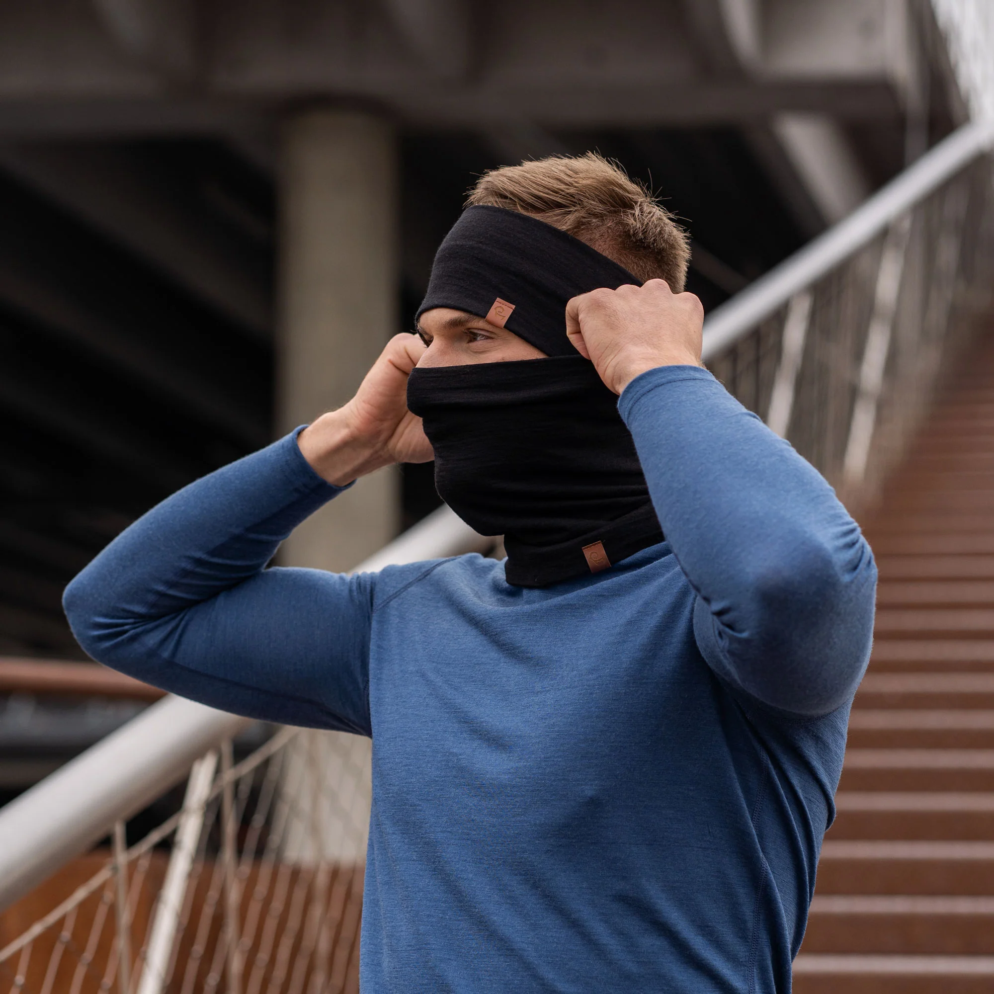 Men's Headband & Gaiter 2-Piece Black - Image 4
