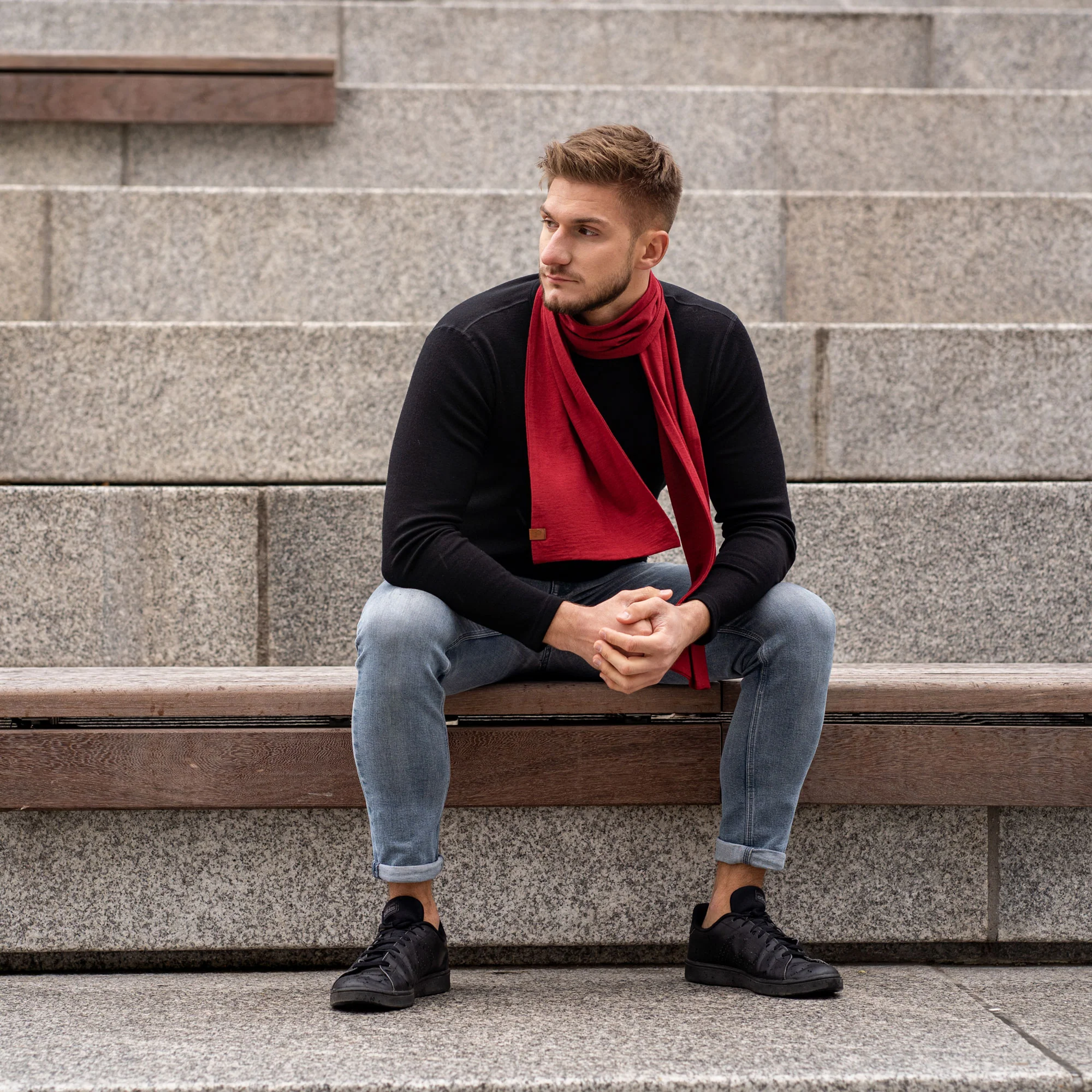 Men's Merino Scarf Royal Cherry - Image 5