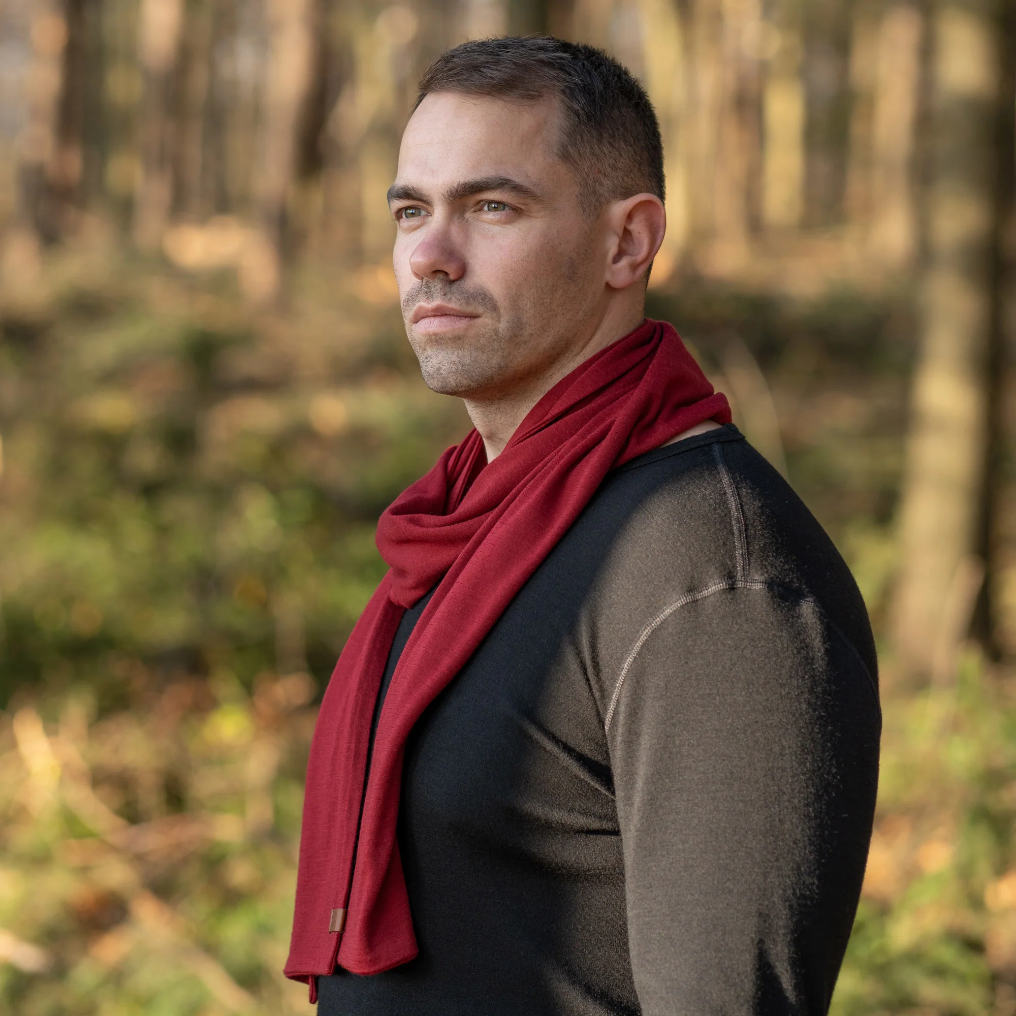 Men's Merino Scarf Royal Cherry - Image 6