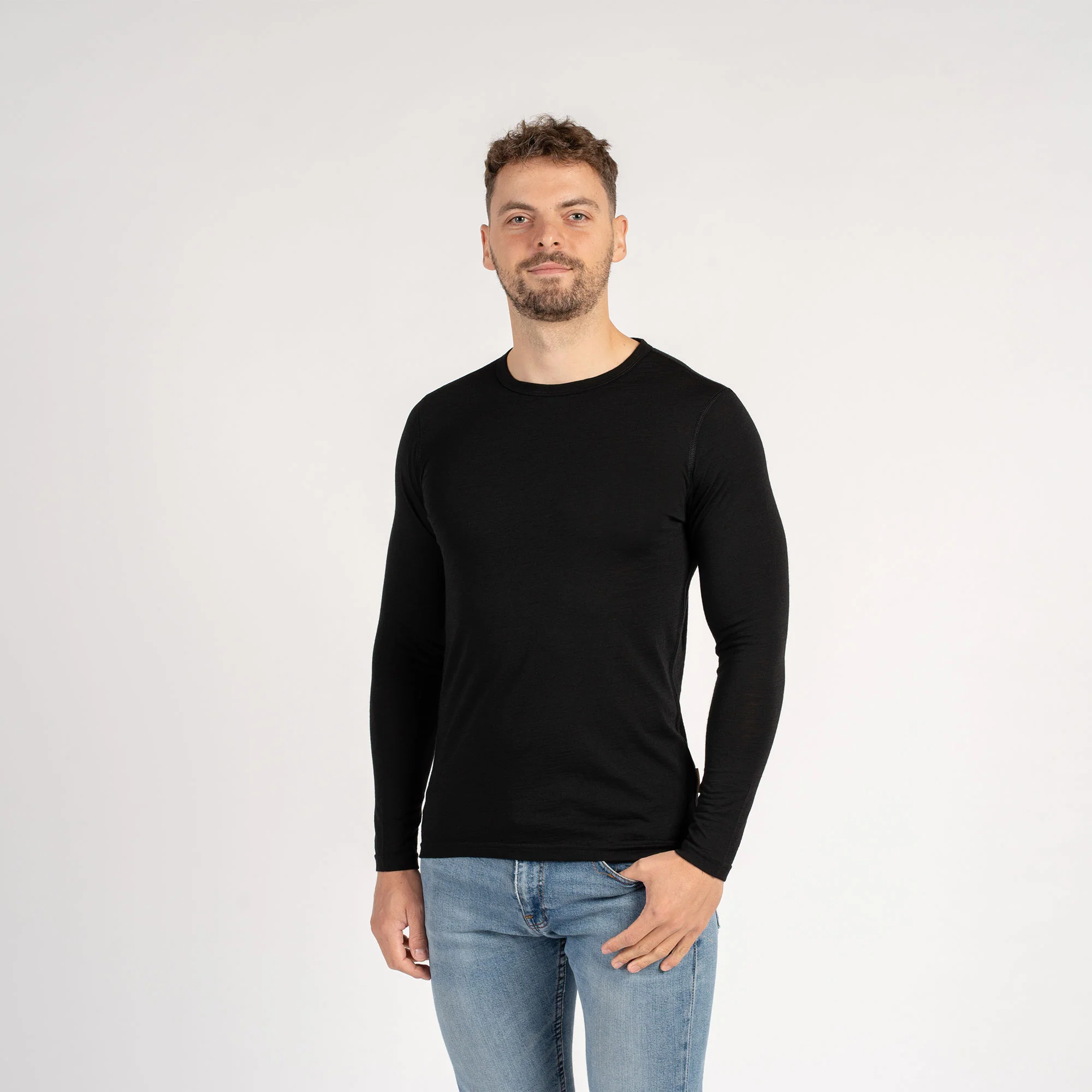 Men's 160 Thermal Long Sleeve Crew Black - Image 4