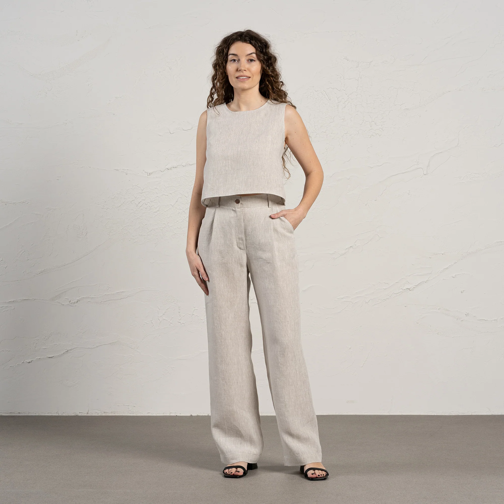 Pinafore Open Back Crop Top Serena - Image 11