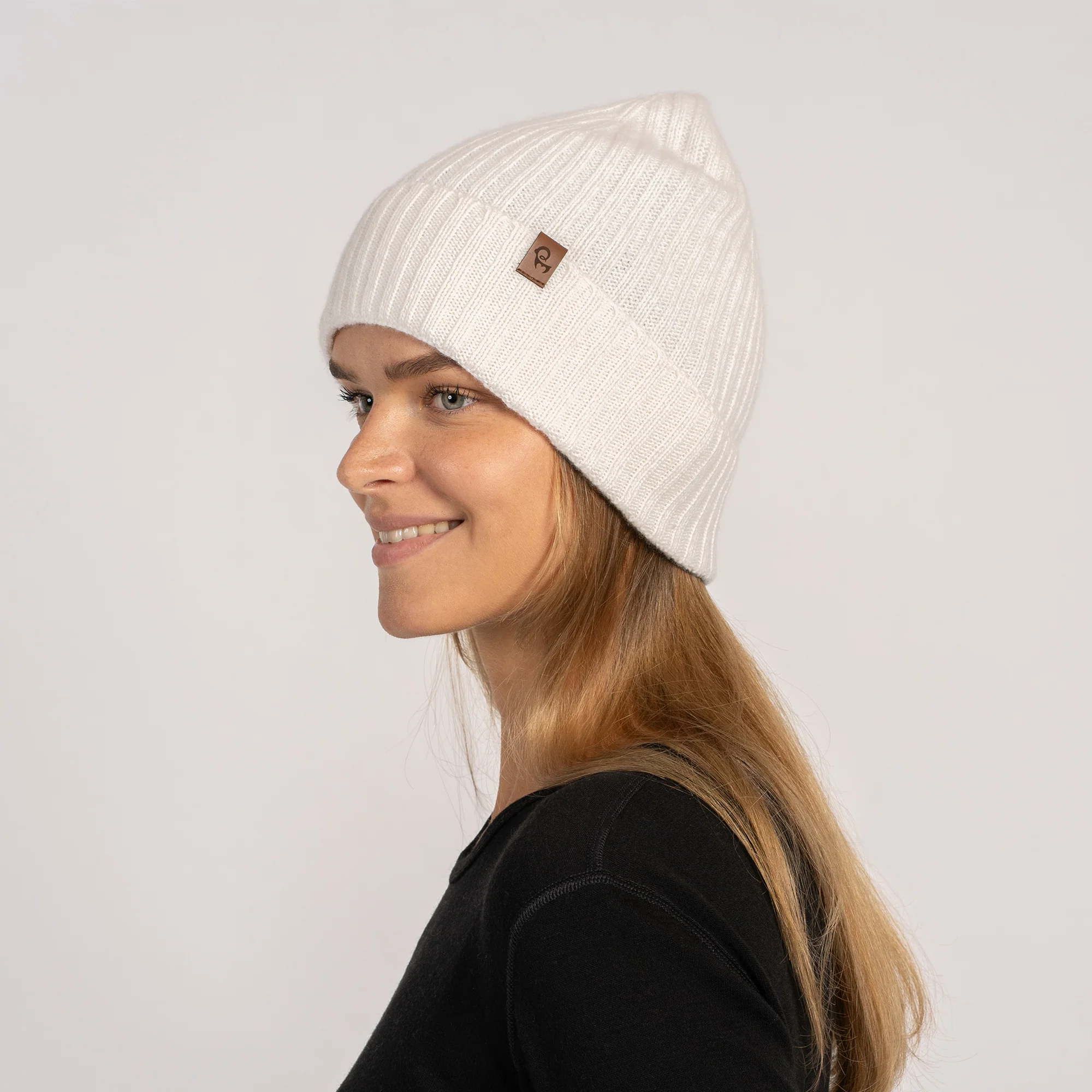 Women's Cashmere Knit Ribbed Beanie - Image 6