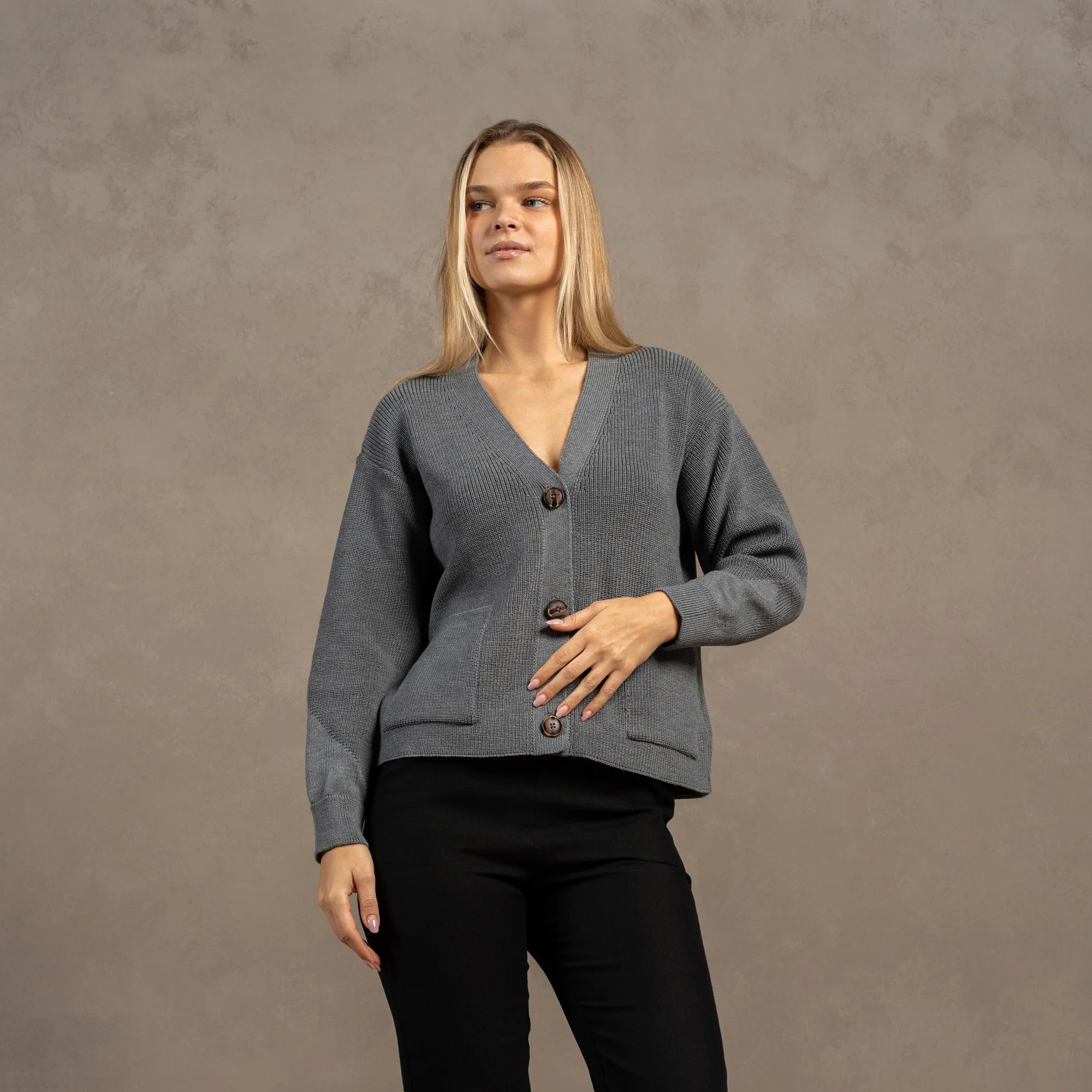 Women's Merino Wool Cardigan Hazel - Image 6