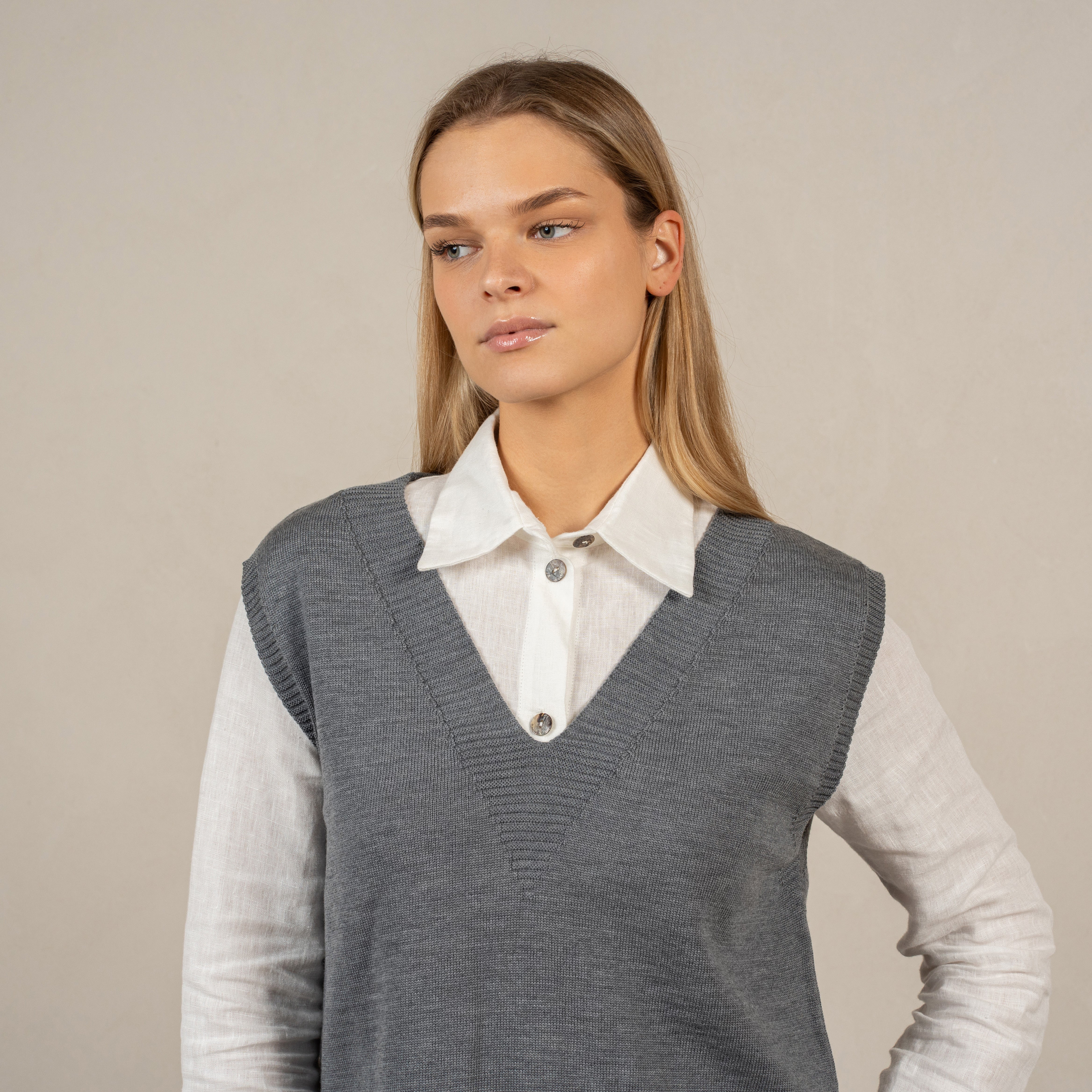 Women's Merino Wool Vest Isla - Image 5