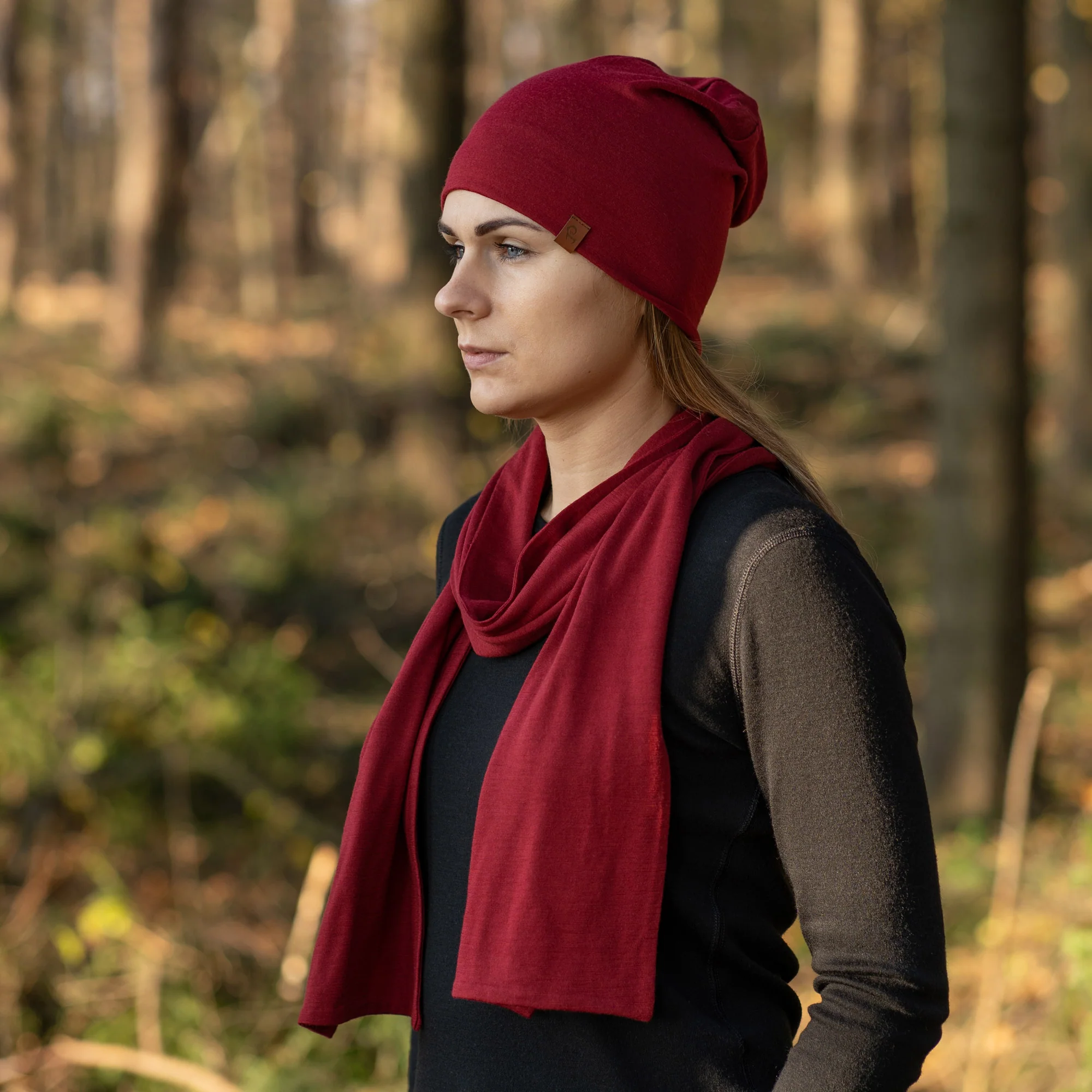 Women's Merino Scarf Royal Cherry - Image 6