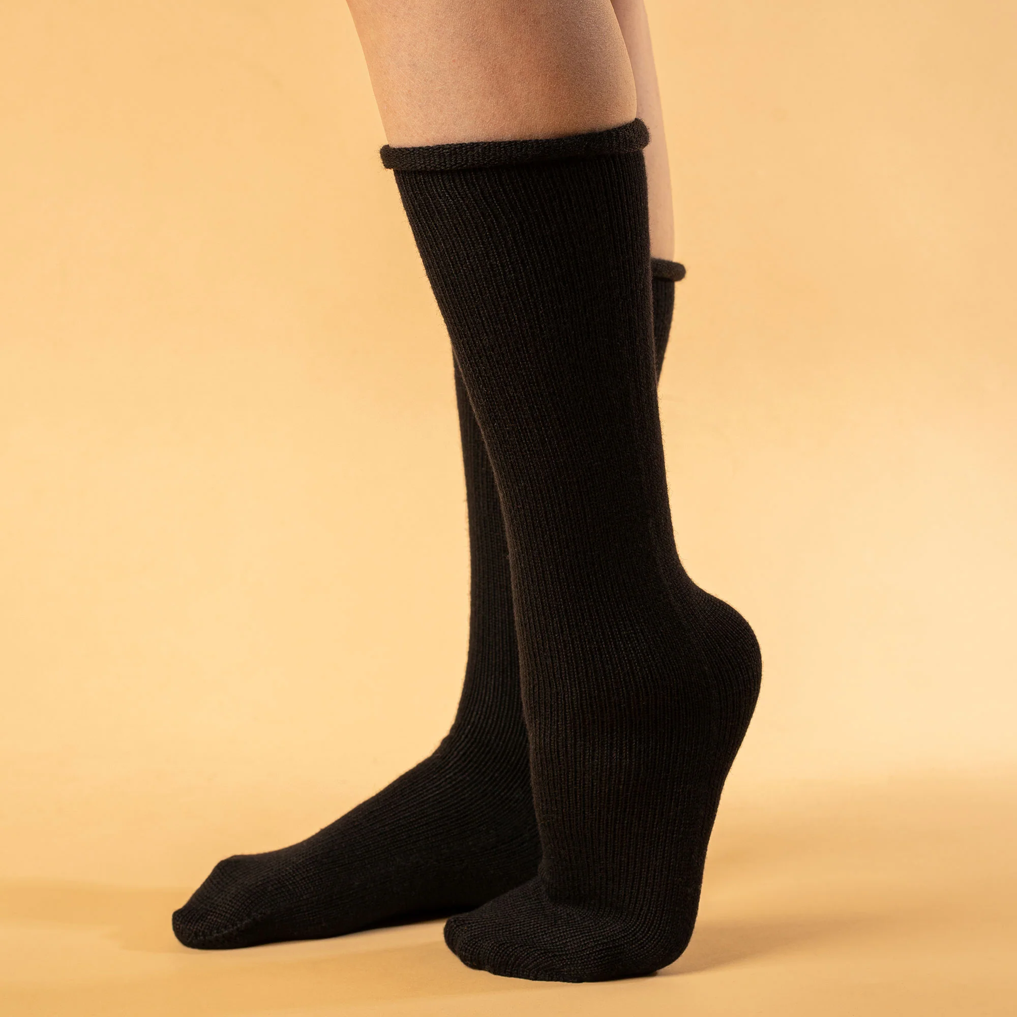 Women's Socks 2-Pack Black/Creamy beige - Image 4