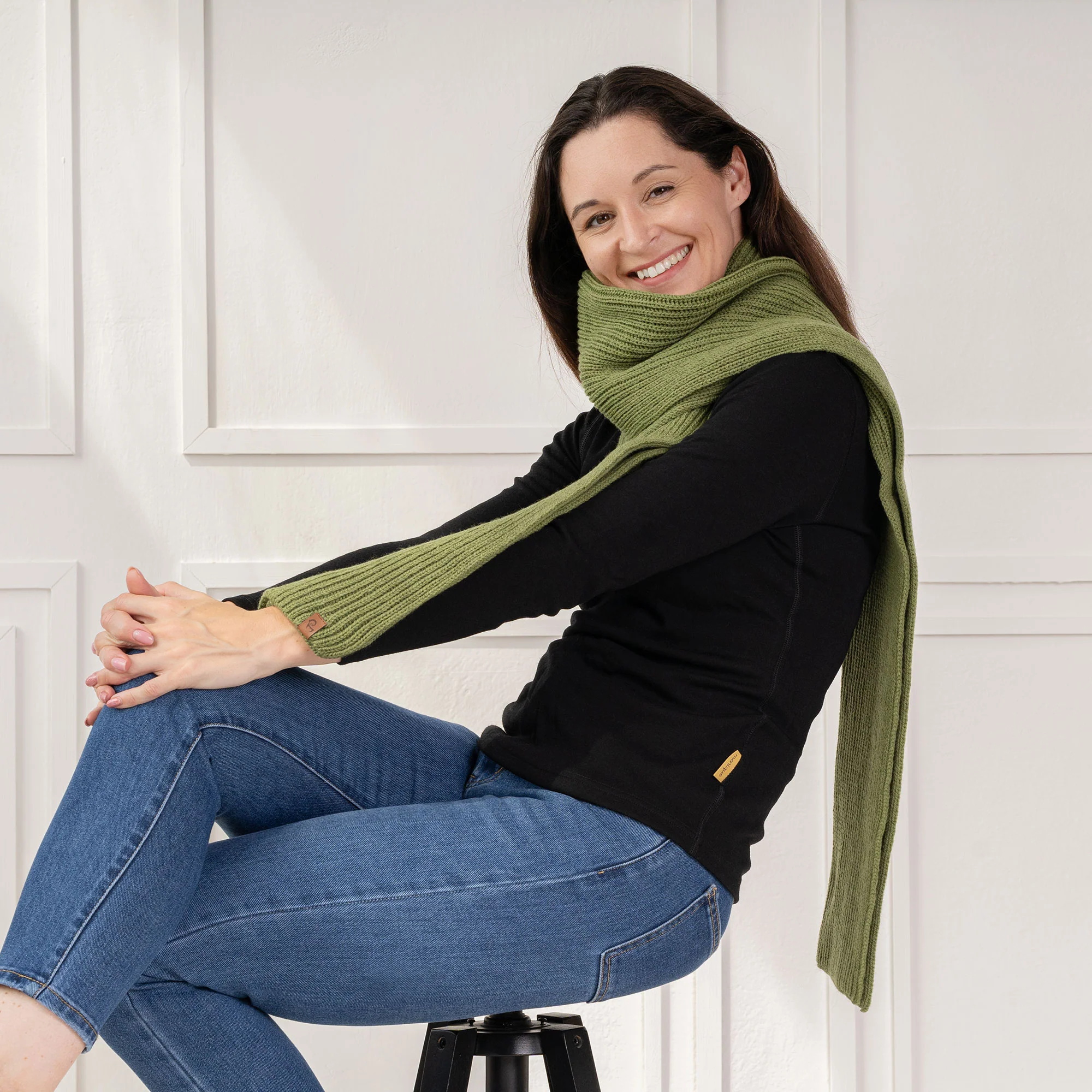 Women's Knit Thick Scarf Merino - Image 4